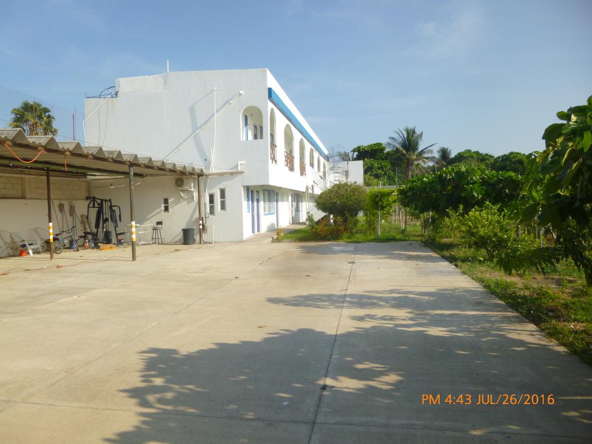 Hotel Y Suites Del Pacifico Salina Cruz Exterior photo